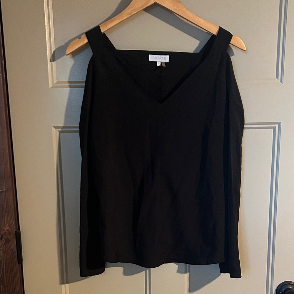 1 State cold shoulder top